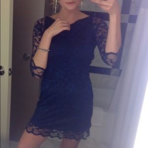 Short navy lace dress from the buckle